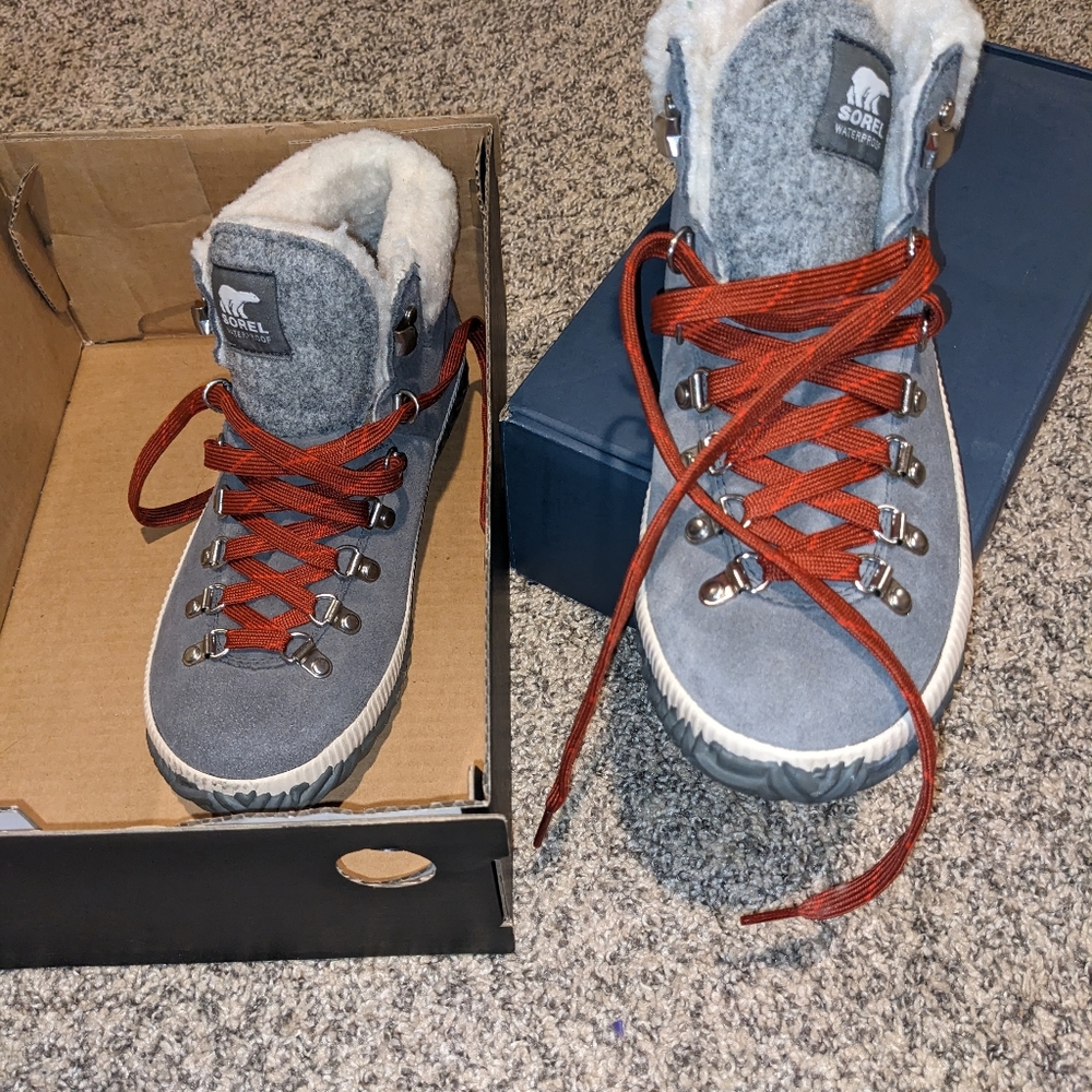 Sorel Boots sz 9